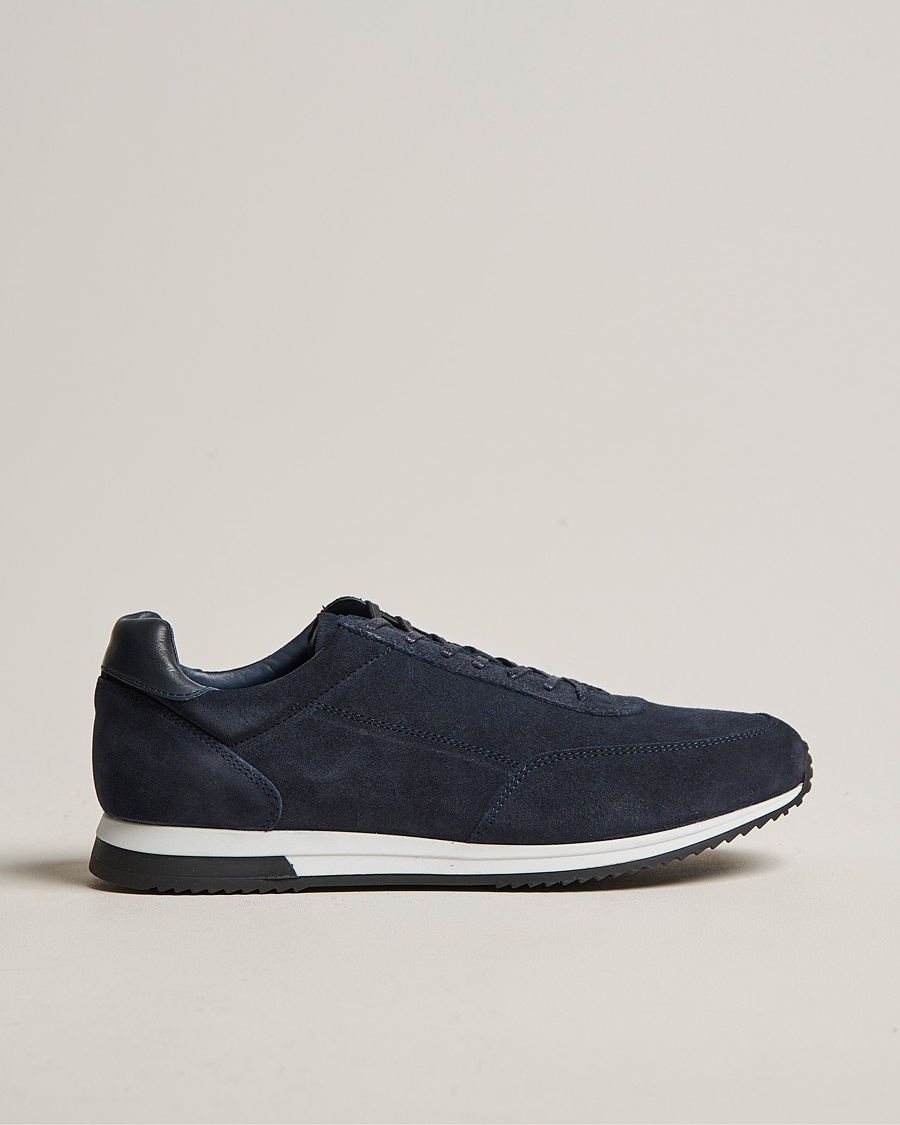 Loake Shoemakers Bannister Running Sneaker Navy Suede – Blau