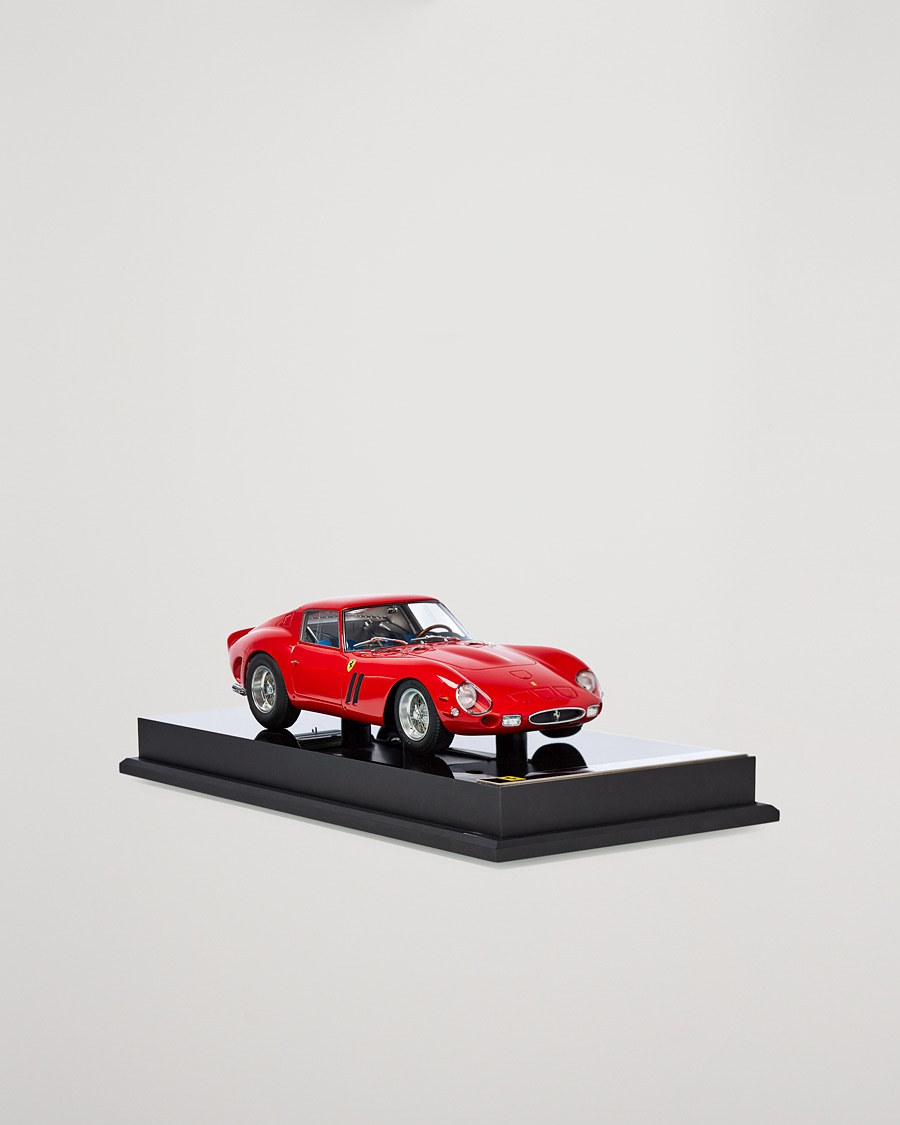 Ralph Lauren Home Ferrari 250 GTO Model Car Red – Rot