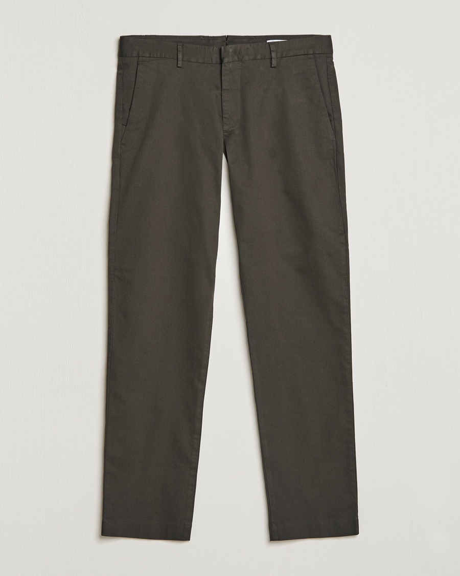 NN07 Theo Regular Fit Stretch Chinos Dark Army – Grün
