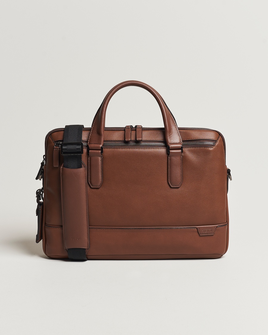 TUMI Harrison Sycamore Slim Leather Brief Cognac – Braun