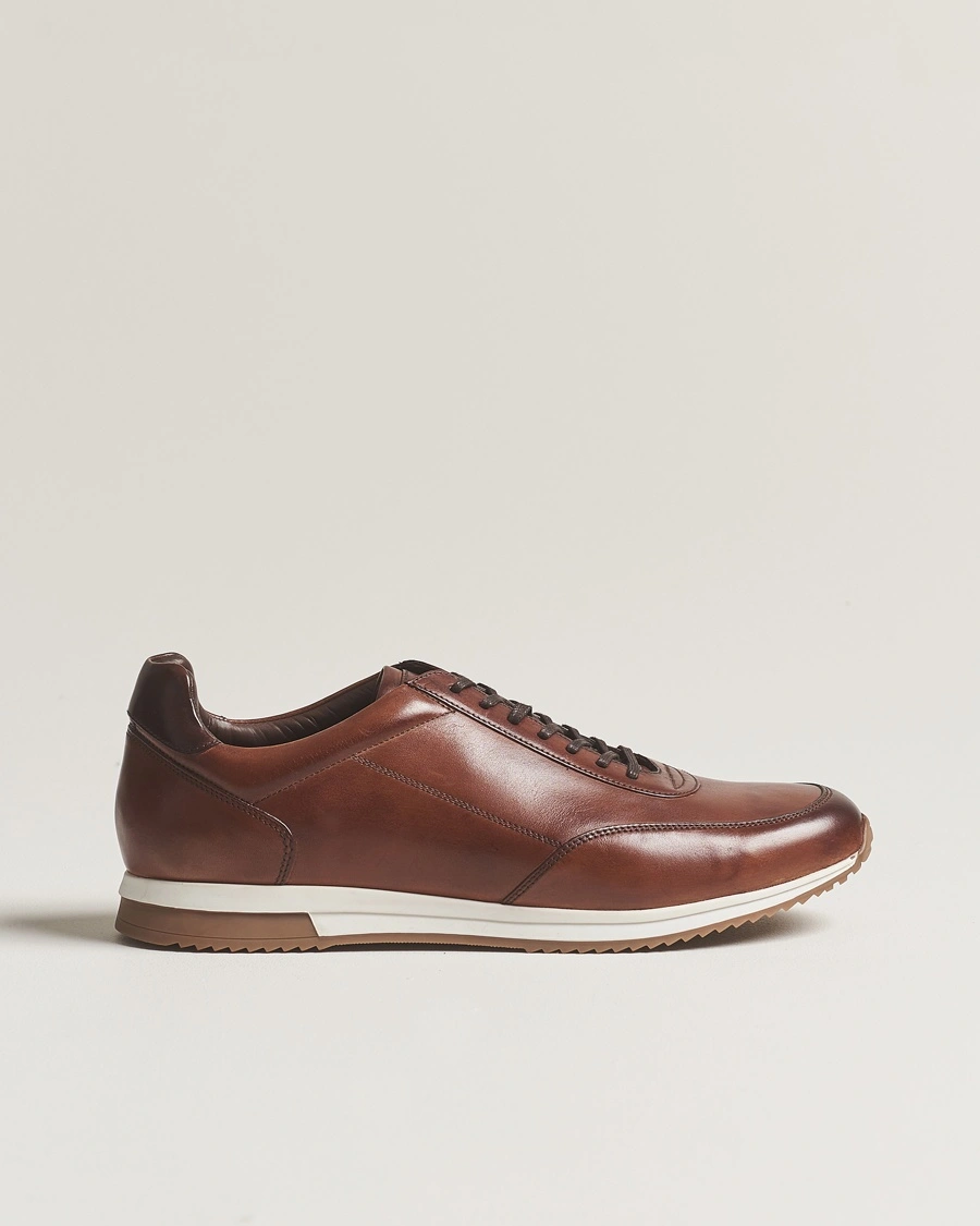 Loake Shoemakers Bannister Leather Running Sneaker Cedar – Braun