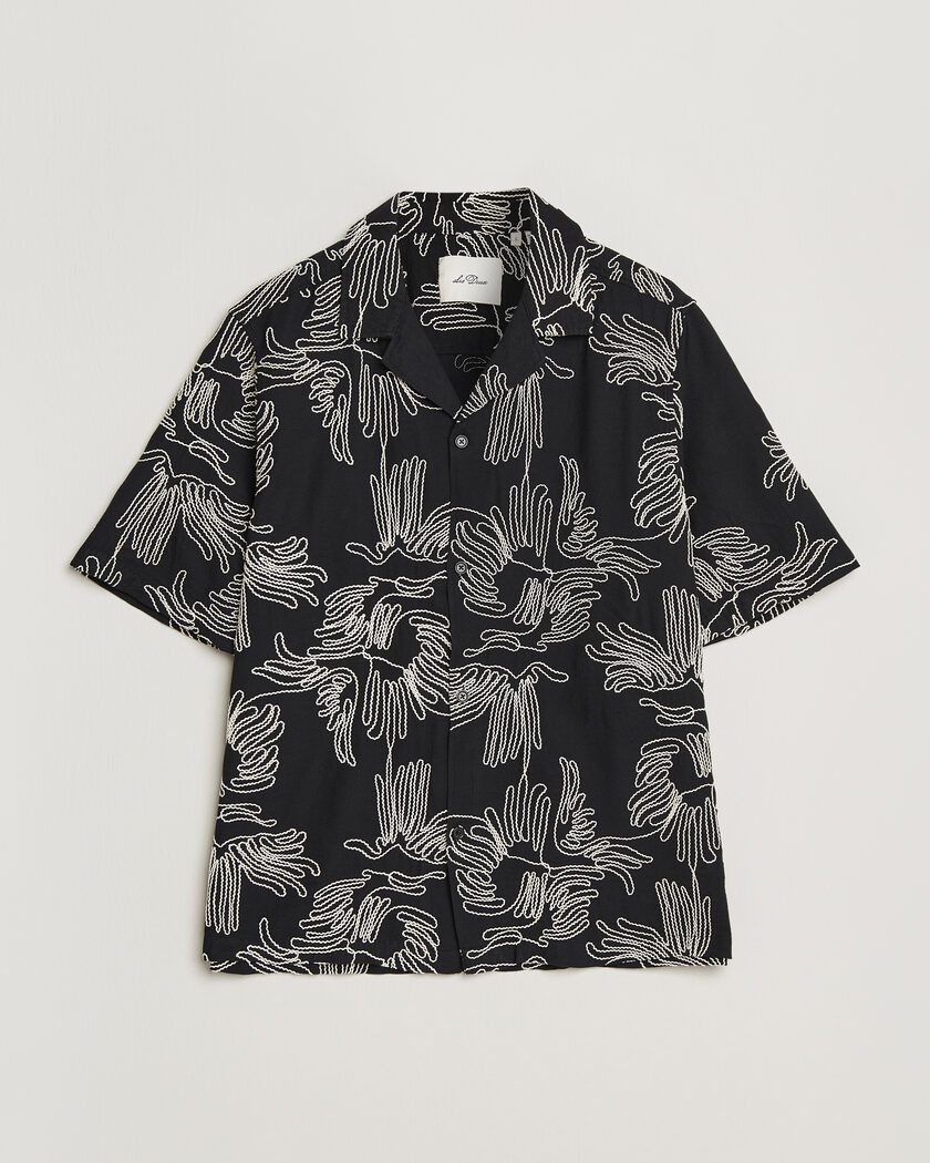 LES DEUX Liam AOE Flower Short Sleeve Shirt Black – Mehrfarbig
