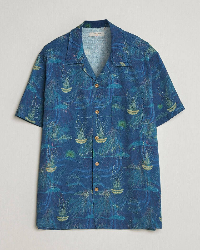 Nudie Jeans Arvid Hawaii Shirt Deep Sea – Blau