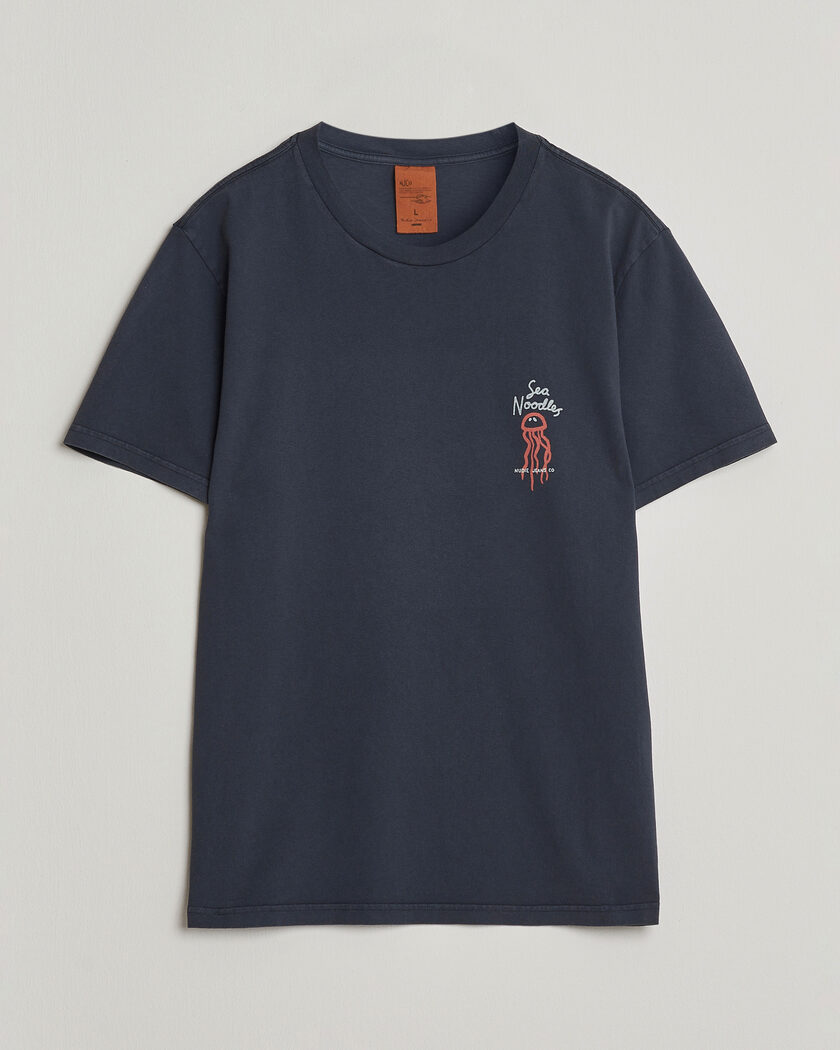 Nudie Jeans Roy Printed T-Shirt Dark Blue – Blau