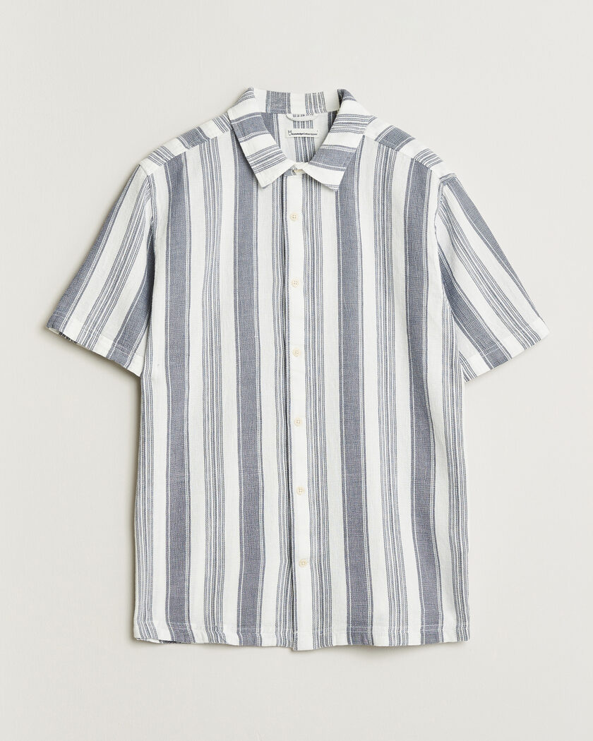 KnowledgeCotton Apparel Box Short Sleeve Stripe Shirt Blue Stripe – Blau