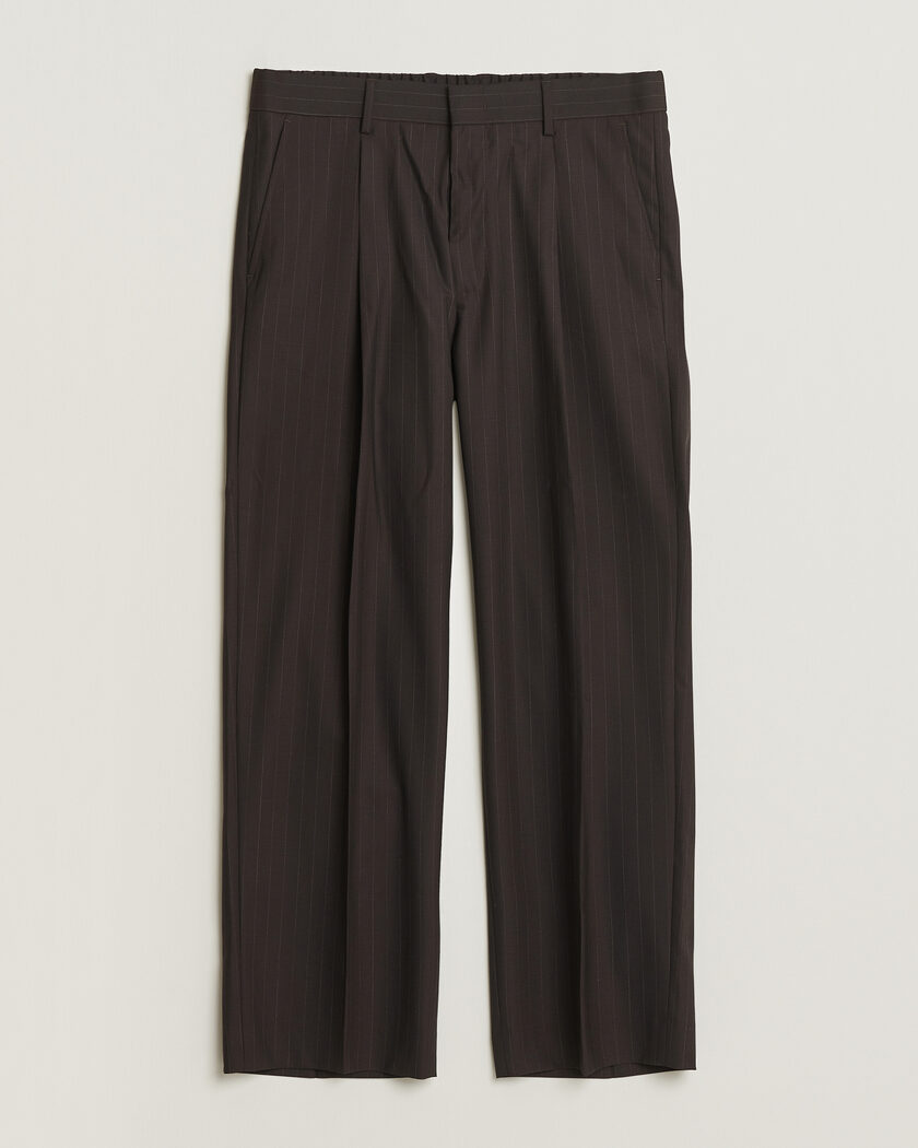 NN07 Kay Pinstriped Pleated Trousers Dark Brown – Braun