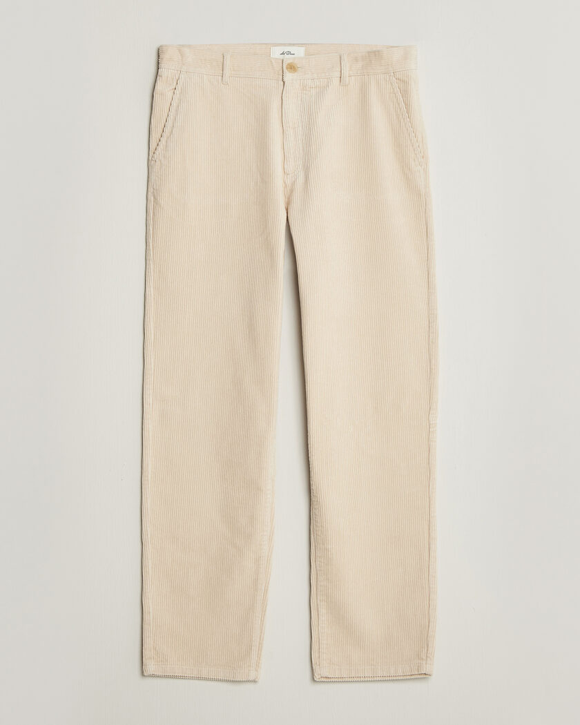 LES DEUX Corduroy Tapered Pants Ivory – Weiß