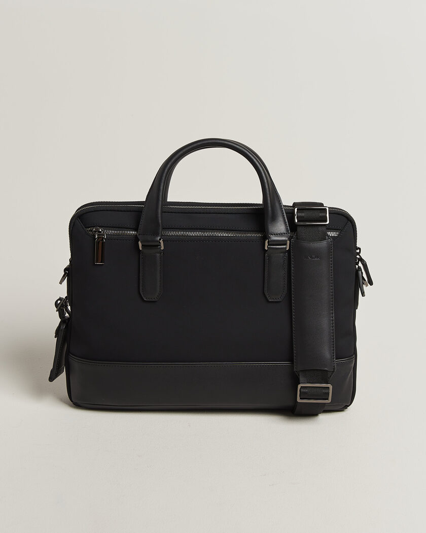 TUMI Harrison Sycamore Slim Nylon Brief Midnight Black – Braun
