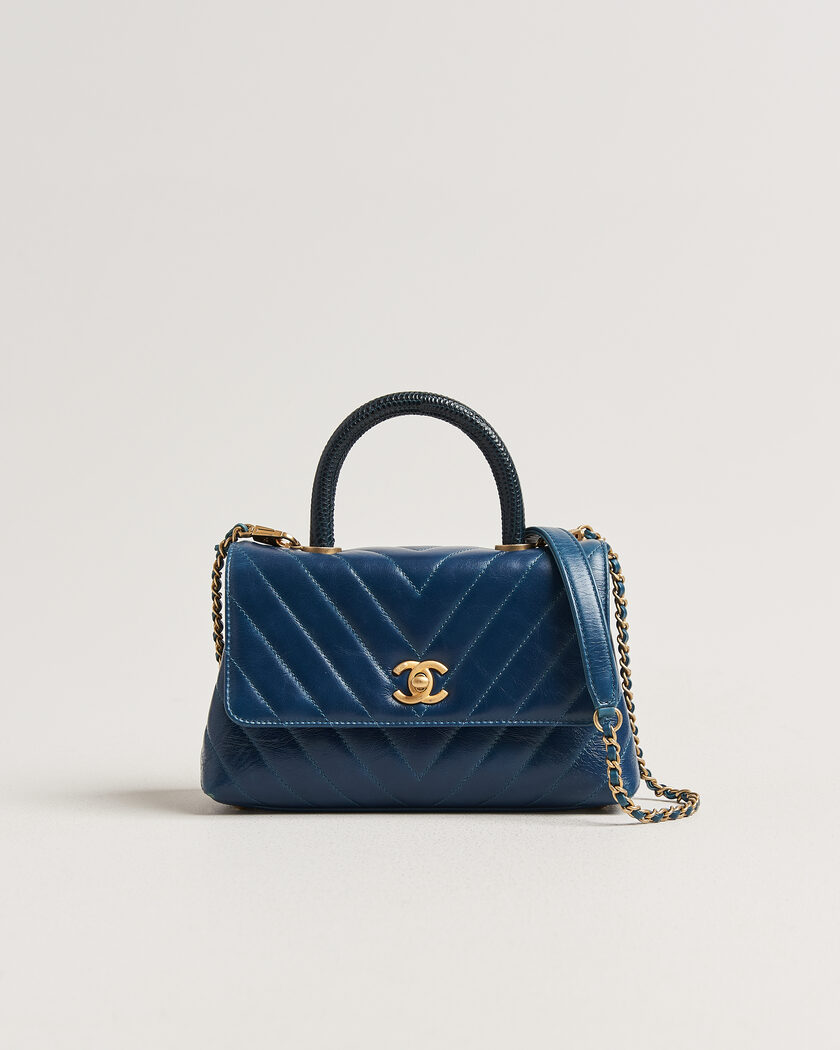 Chanel Pre-Owned Coco Handle Chevron Bag Blue – Blau