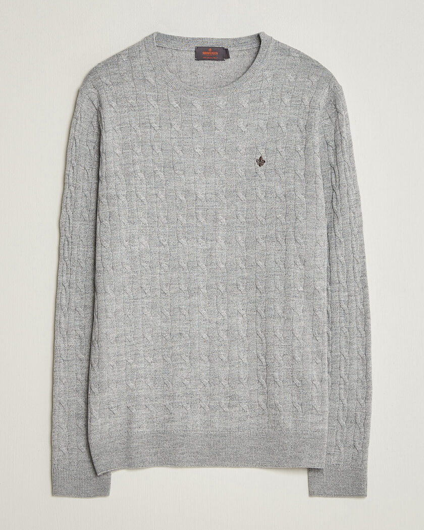 Morris Merino Cable O-Neck Mid Grey – Grau