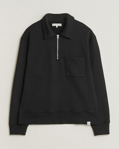 Schwarz