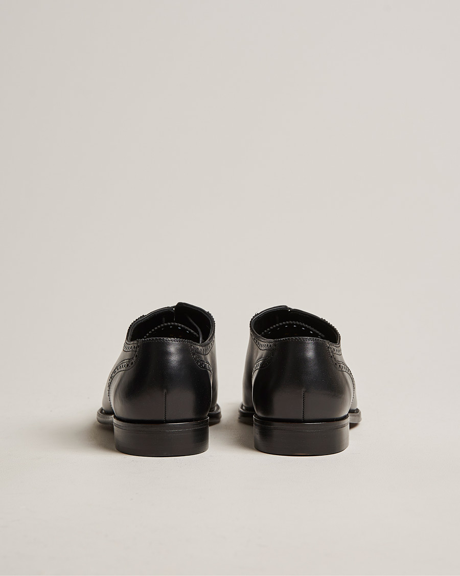 Herren | Loake 1880 Strand Brogue Black Calf | Loake 1880 | Strand Brogue Black Calf