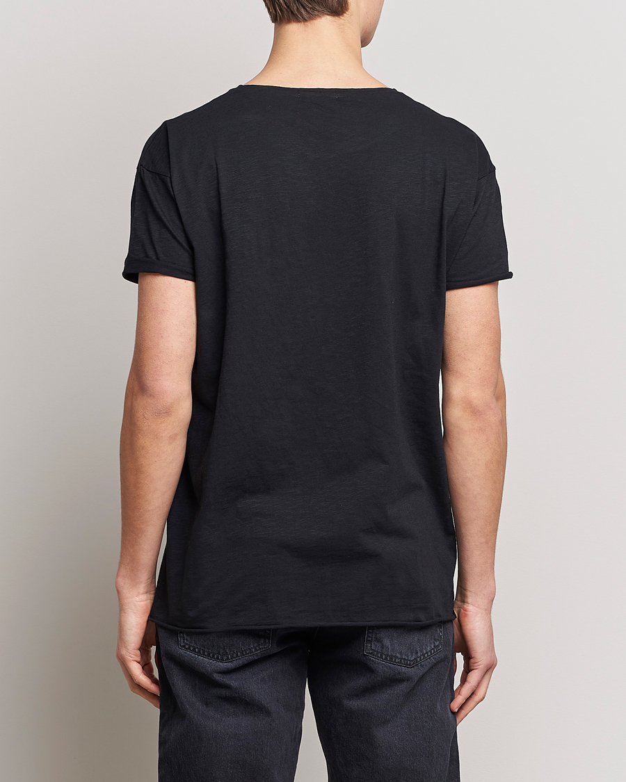 Herren | T-Shirts | Nudie Jeans | Roger Slub Crew Neck Tee Black
