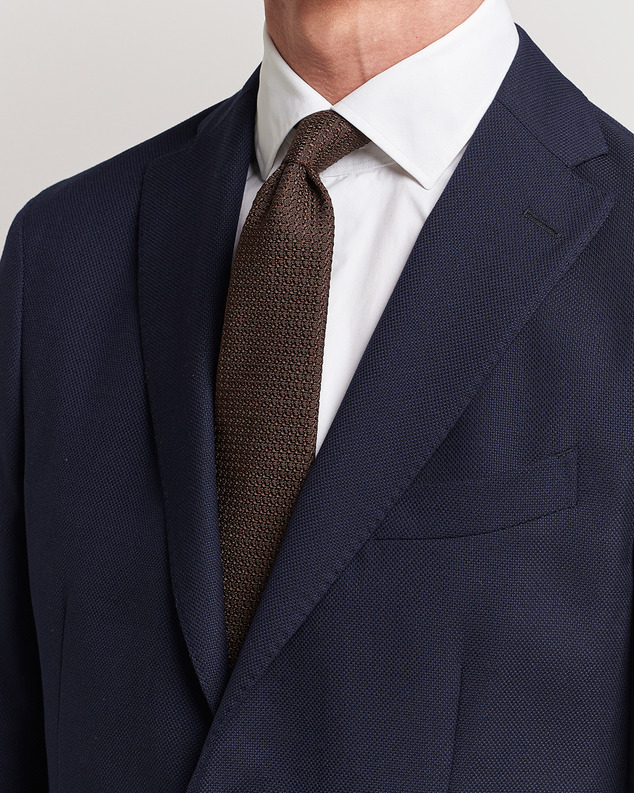 Herren |  | Drake\'s | Silk Grenadine Handrolled 8 cm Tie Brown