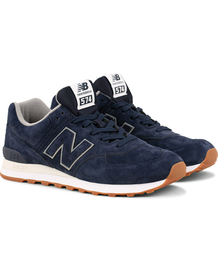 Herren | New Balance 574 Running Sneaker Navy Suede | New Balance | 574 Running Sneaker Navy Suede