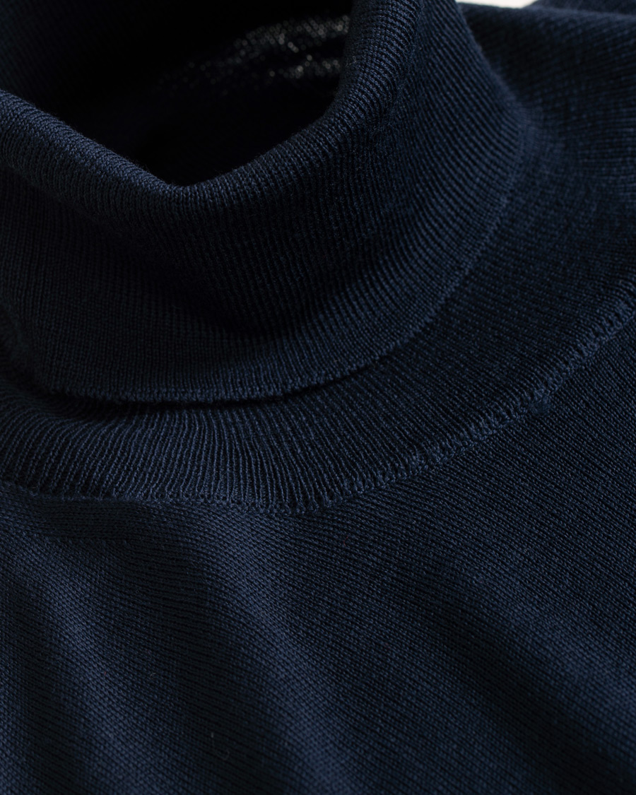 Herren | Pullover | Oscar Jacobson | Cole Extra Fine Merino Rollneck Navy