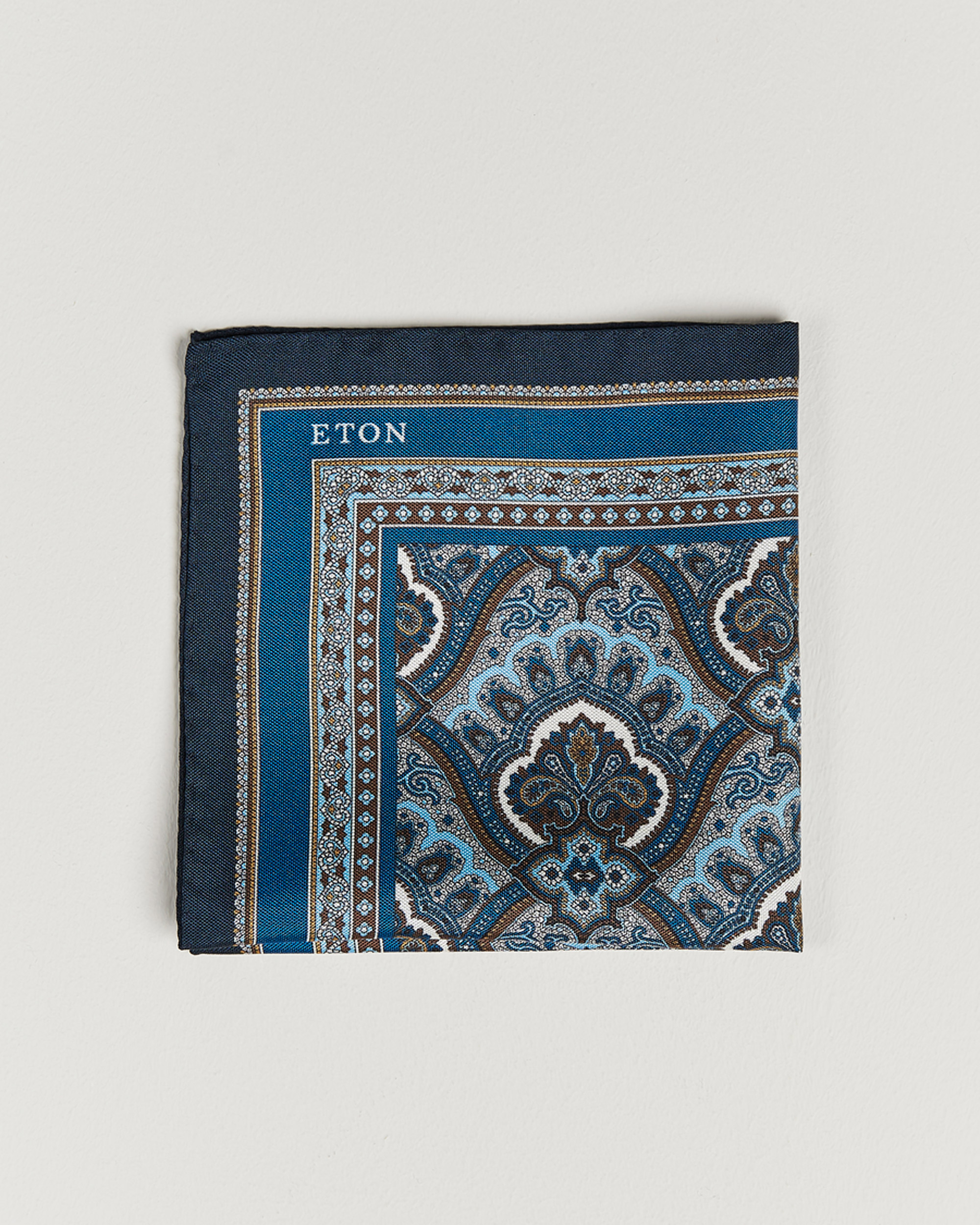 Herren | Eton Silk Paisley Print Pocket Square Blue | Eton | Silk Paisley Print Pocket Square Blue