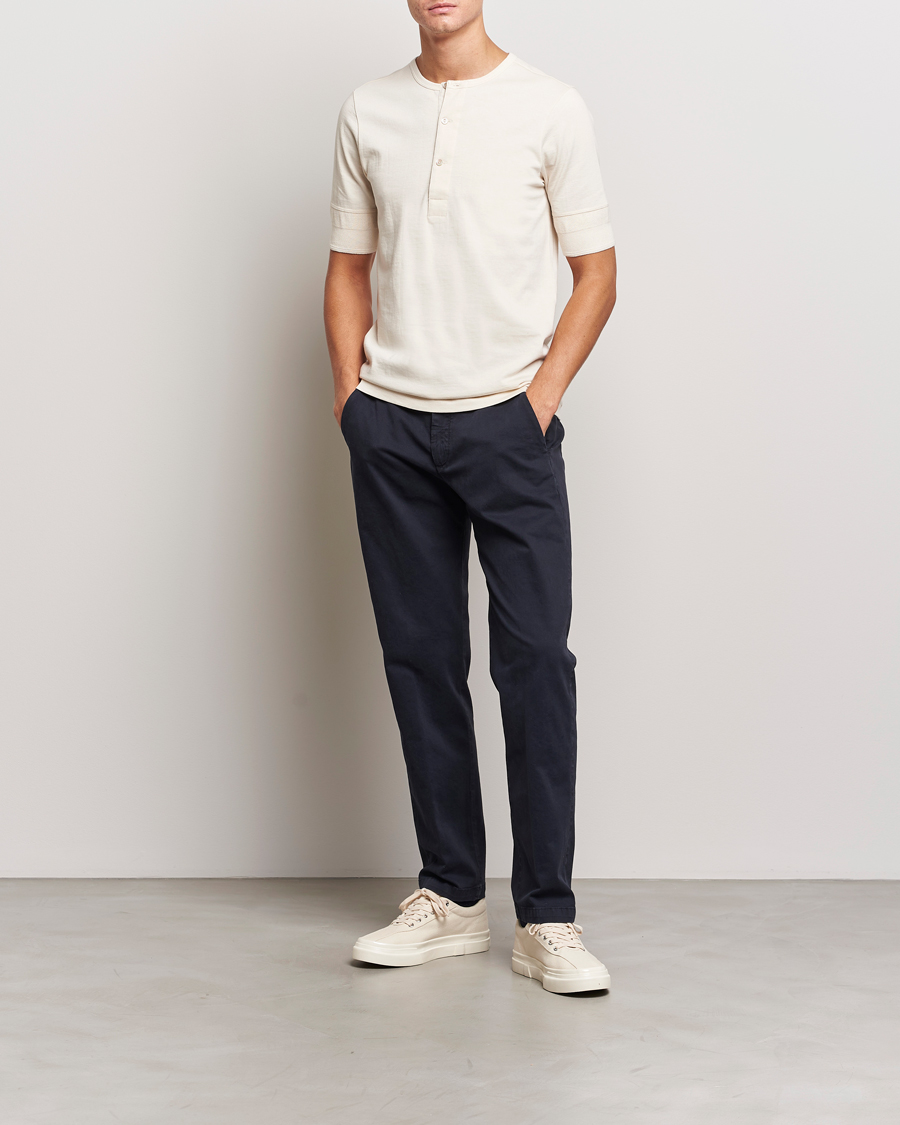 Herren | T-Shirts | Merz b. Schwanen | Short Sleeve Organic Cotton Henley Nature