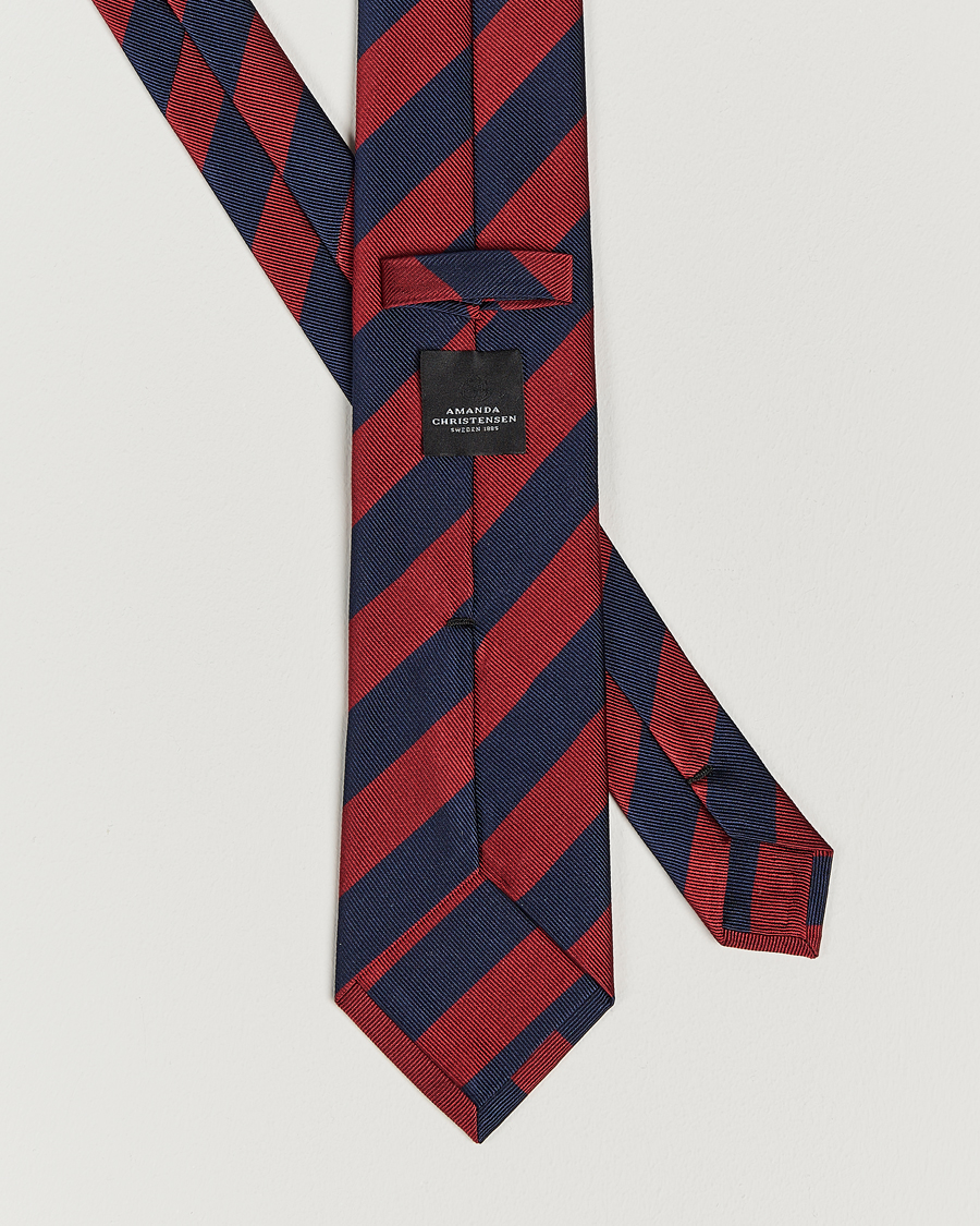 Herren | Amanda Christensen Regemental Stripe Classic Tie 8 cm Wine/Navy | Amanda Christensen | Regemental Stripe Classic Tie 8 cm Wine/Navy