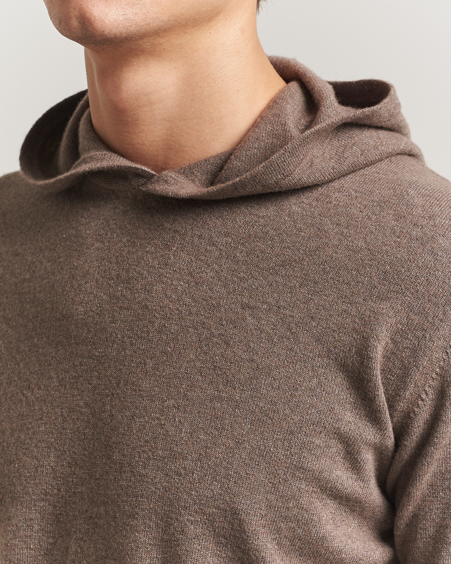 Herren | Pullover | Oscar Jacobson | Pascal Wool/Cashmere Hoodie Light Brown