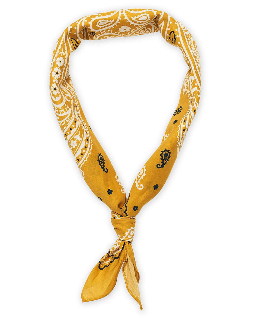 Herren | Amanda Christensen Cotton Voilé Printed Paisley Bandana Yellow | Amanda Christensen | Cotton Voilé Printed Paisley Bandana Yellow