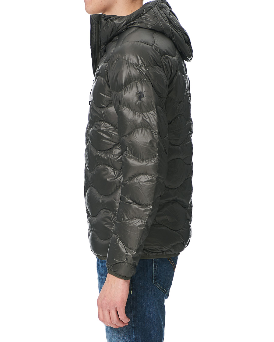 Herren | Jacken | Peak Performance | Helium Hooded Jacket Black Olive