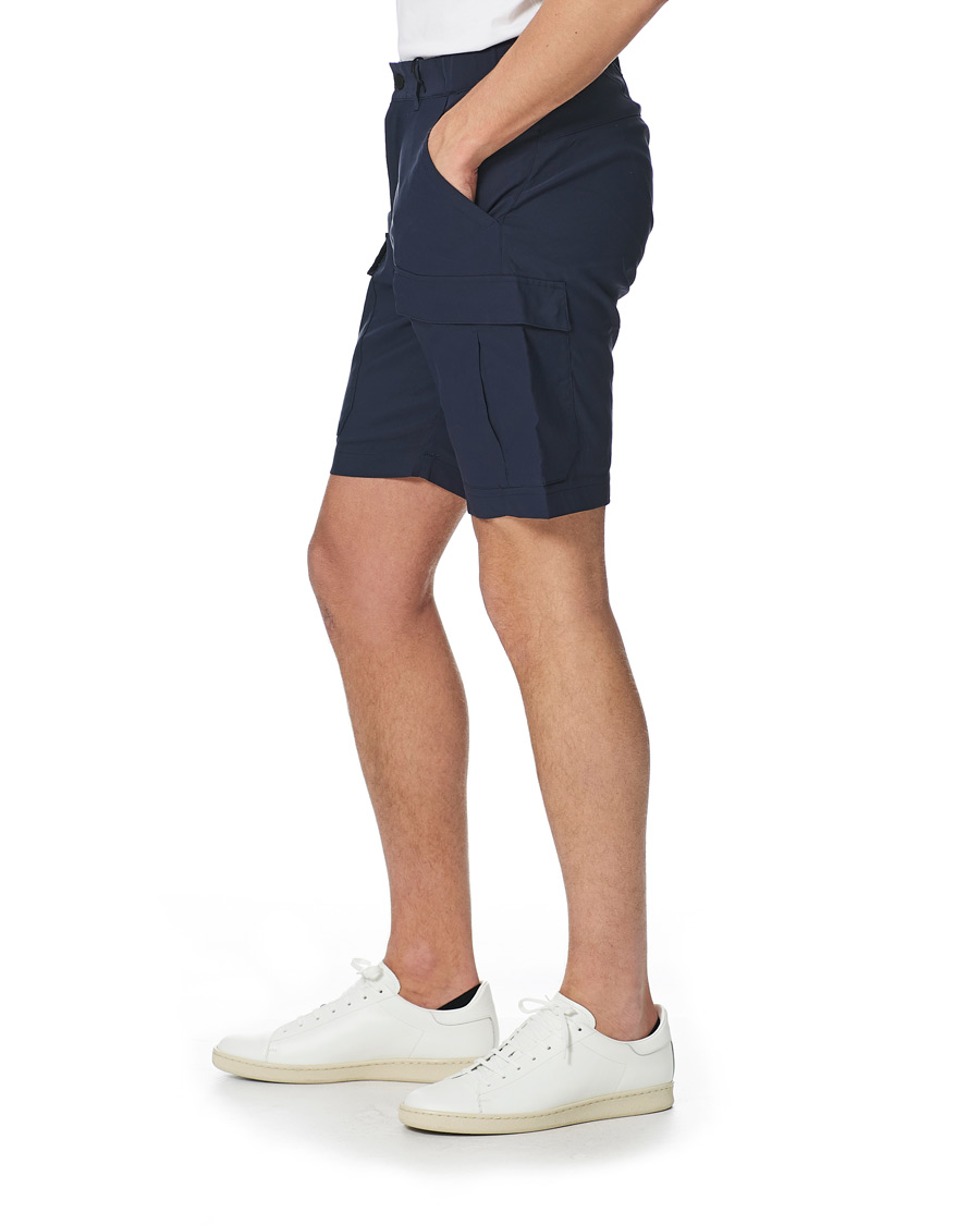 Herren | Shorts | Peak Performance | Moment Cargo Shorts Blue Shadow