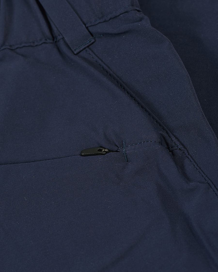 Herren | Shorts | Peak Performance | Moment Cargo Shorts Blue Shadow