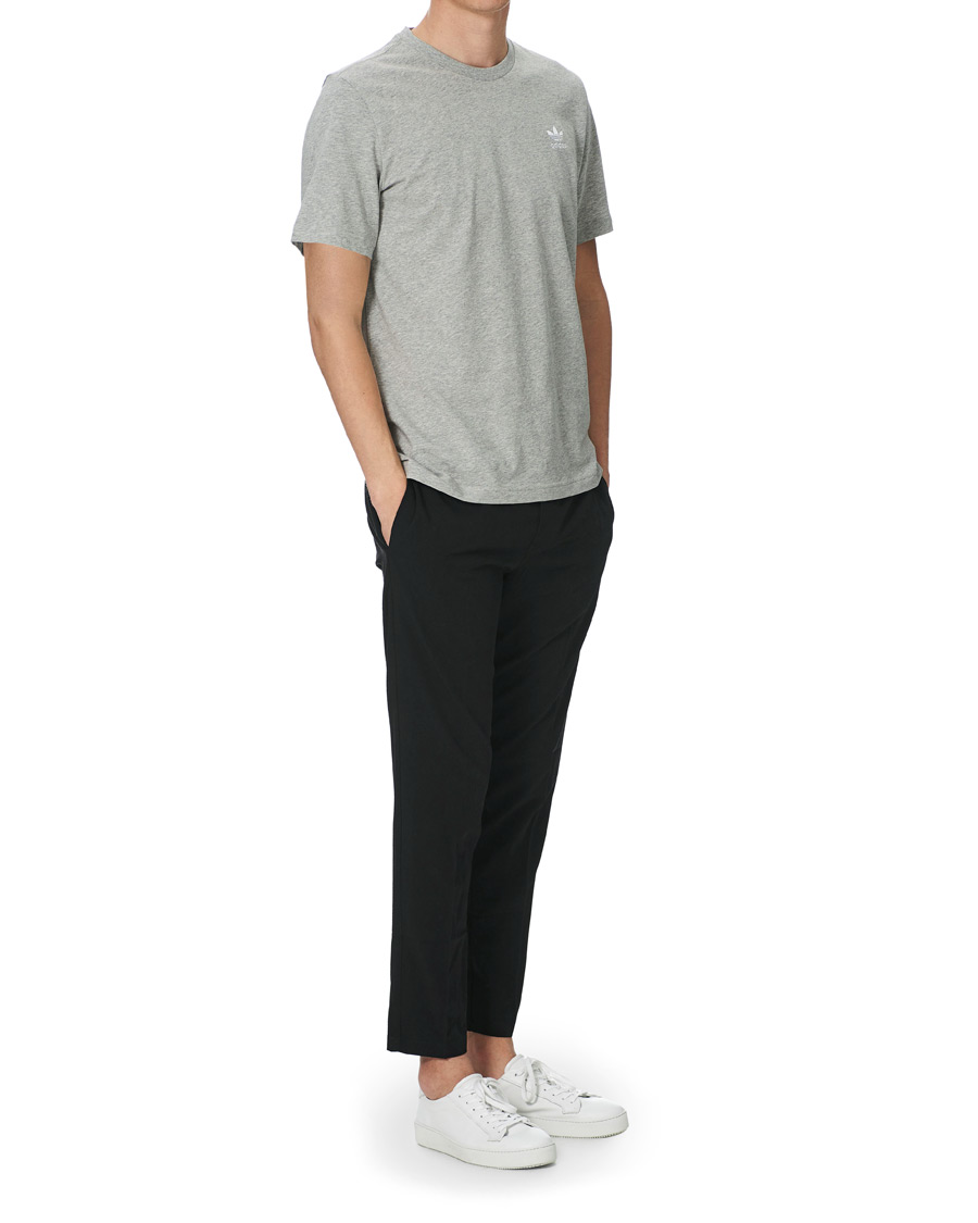 Herren | T-Shirts | adidas Originals | Essential Tee Grey Melange