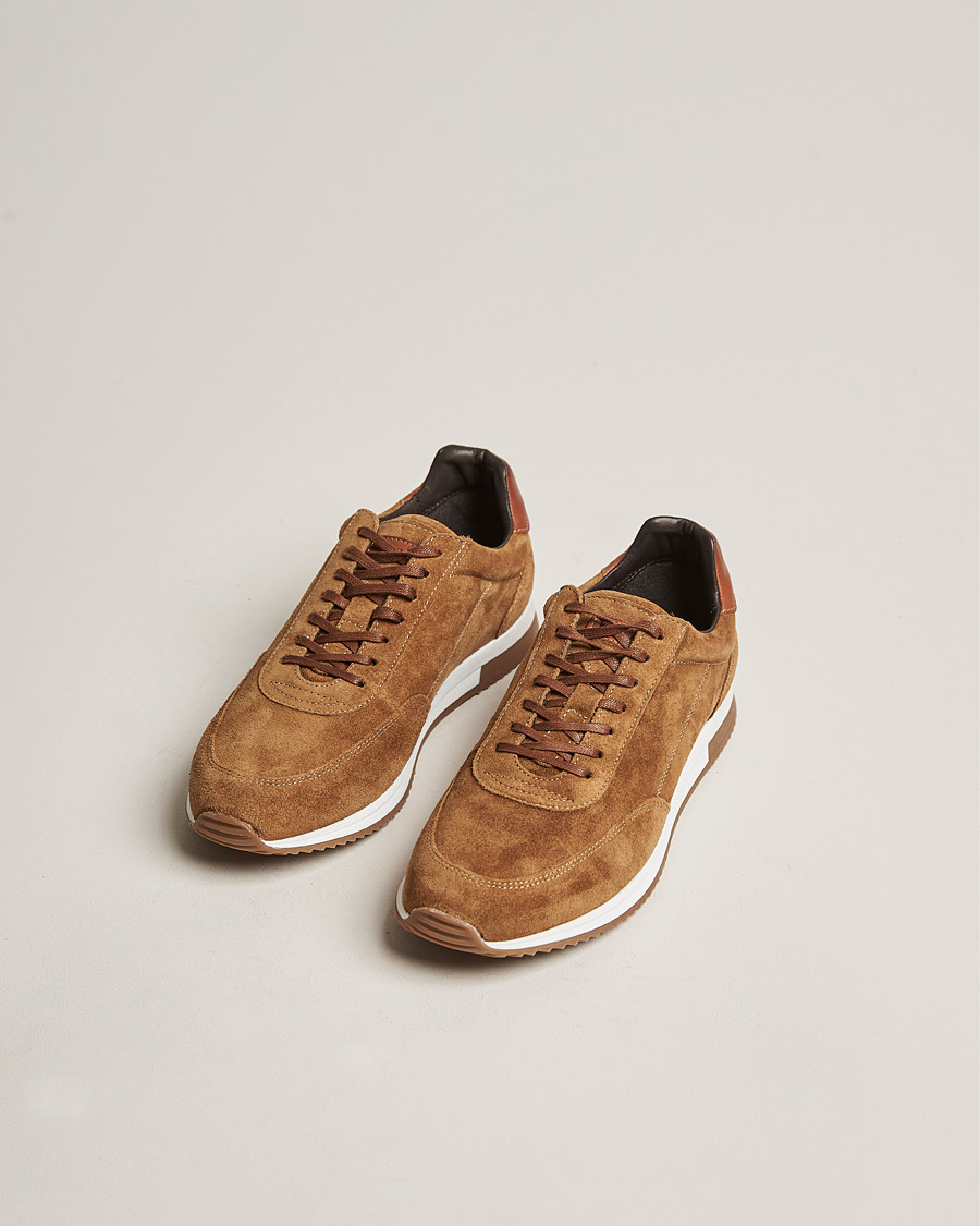 Herren | Best of British | Design Loake | Bannister Running Sneaker Tan Suede
