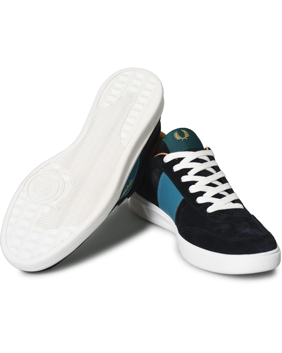 Herren | Fred Perry Suede Panel Sneakers Navy | Fred Perry | Suede Panel Sneakers Navy