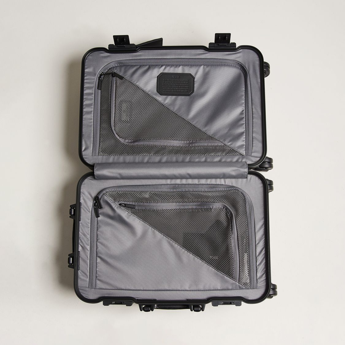 Herren | Taschen | TUMI | International Carry-on Aluminum Trolley Matte Black