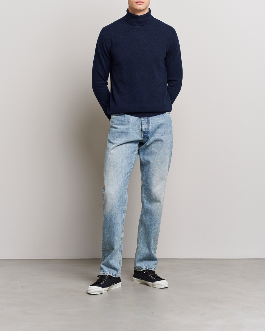 Herren | Pullover | People's Republic of Cashmere | Cashmere Turtleneck Navy