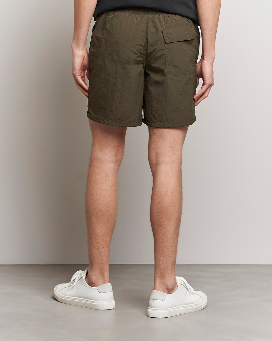 Herren | Badehosen | Lyle & Scott | Plain Swimshorts Olive