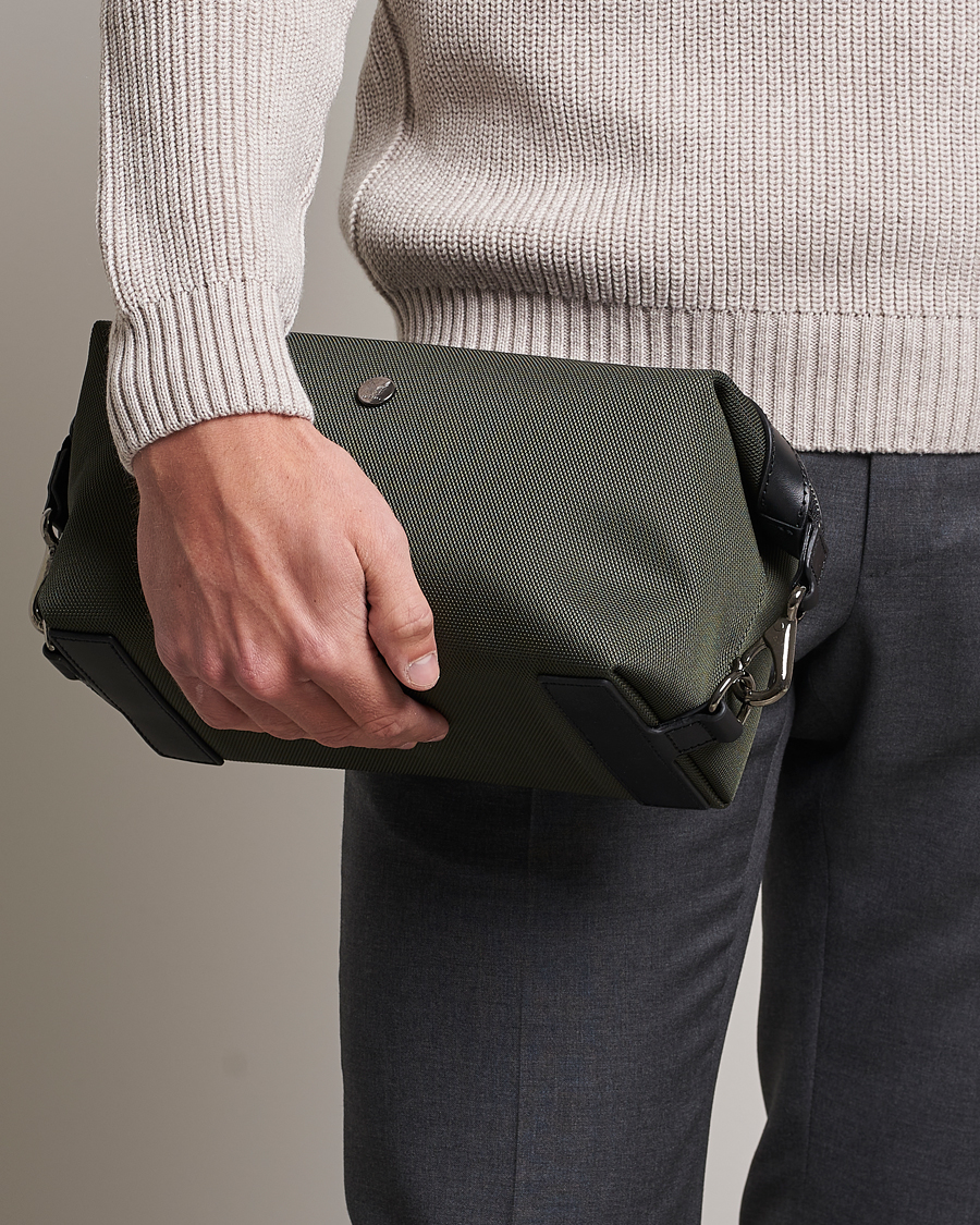 Herren | Mismo M/S Nylon Washbag Skagerrak/Black | Mismo | M/S Nylon Washbag Skagerrak/Black