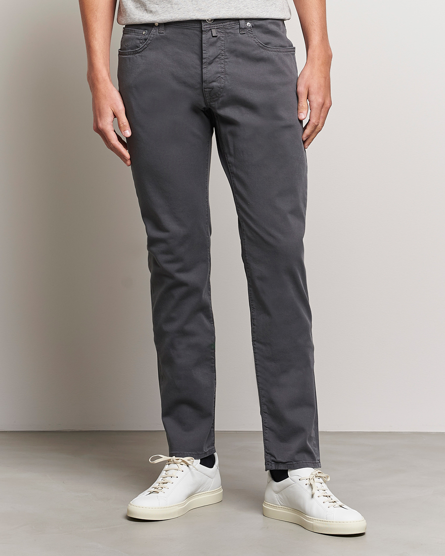 Herren | Italian Department | Jacob Cohën | Bard Garment Dyed Gabardine Trousers Grey