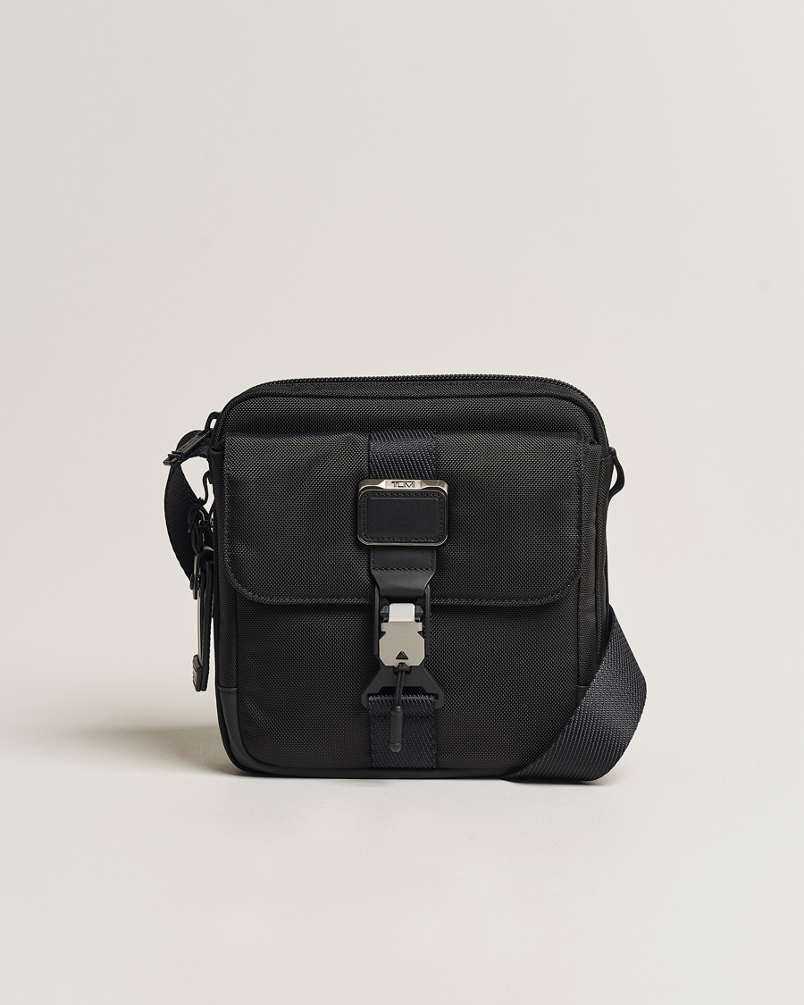 Herren | TUMI Alpha Bravo Junior Crossbody Black | TUMI | Alpha Bravo Junior Crossbody Black