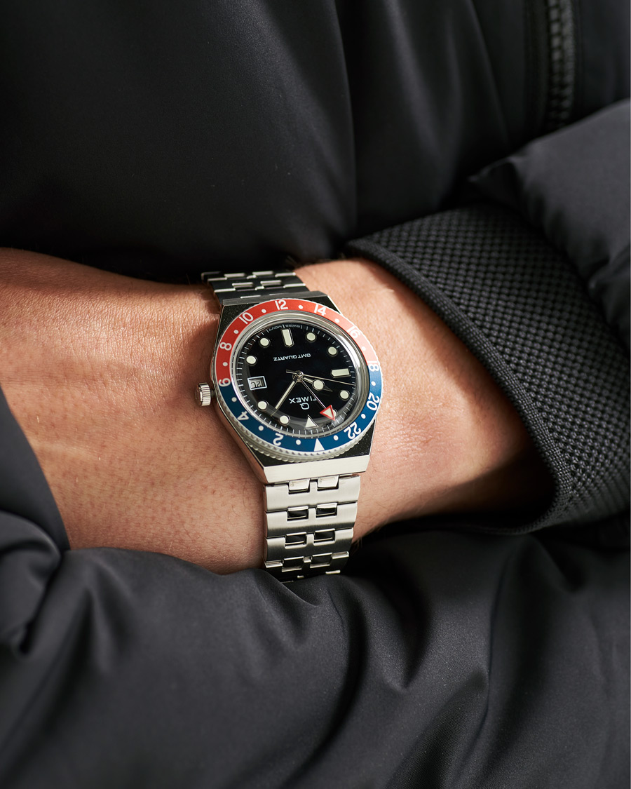 Men | Stainless steel strap | Timex | Q Diver GMT 38mm Navy/Red