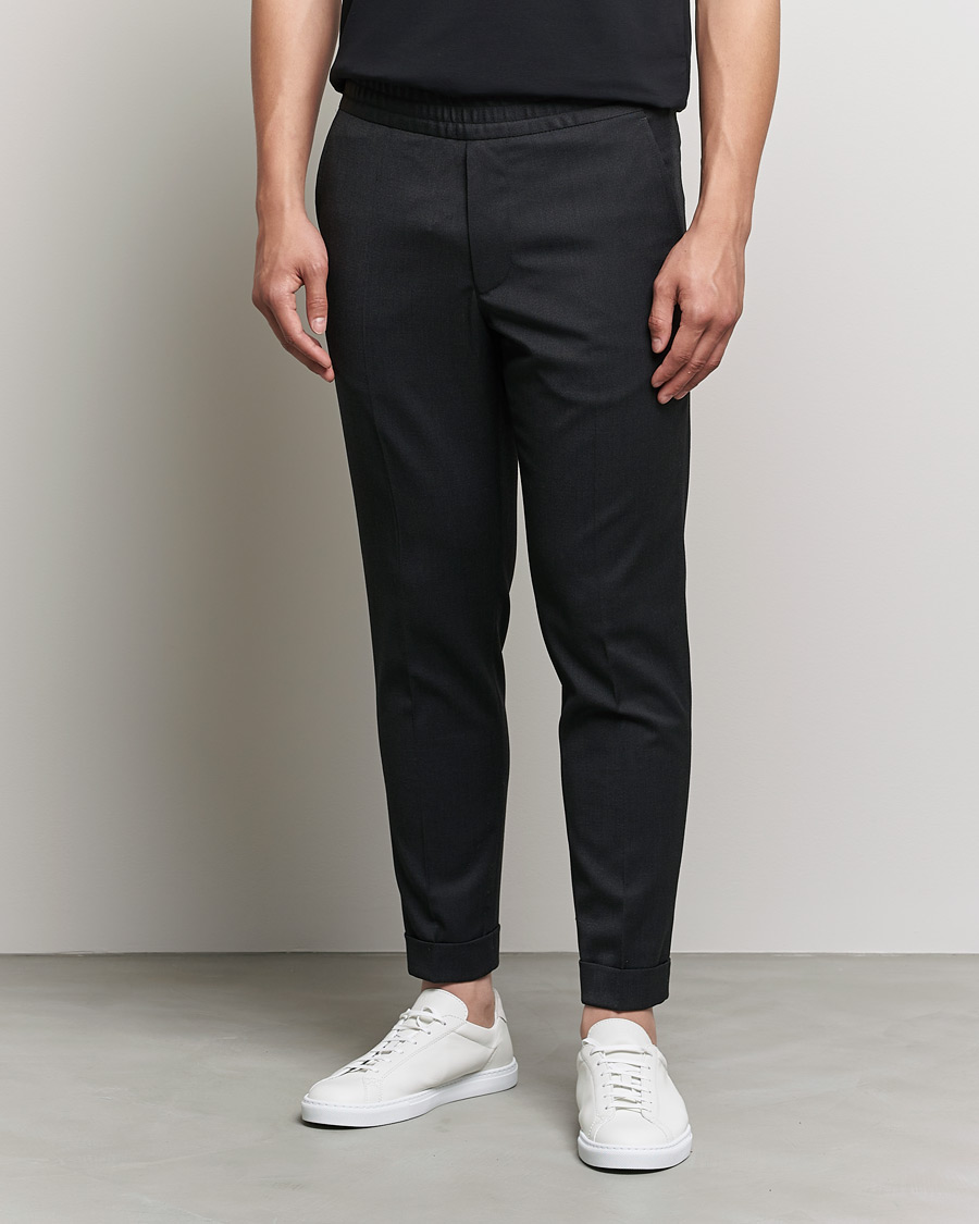 Herren | Hosen | Filippa K | Terry Gabardine Cropped Turn Up Trousers Anthracite