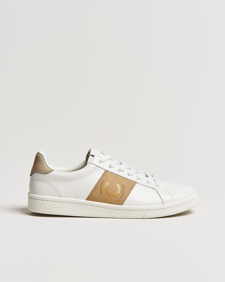 Herren | Fred Perry B721 Pique Embossed Leather Sneaker Porcelain | Fred Perry | B721 Pique Embossed Leather Sneaker Porcelain
