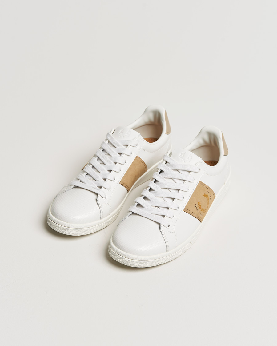 Herren | Fred Perry B721 Pique Embossed Leather Sneaker Porcelain | Fred Perry | B721 Pique Embossed Leather Sneaker Porcelain