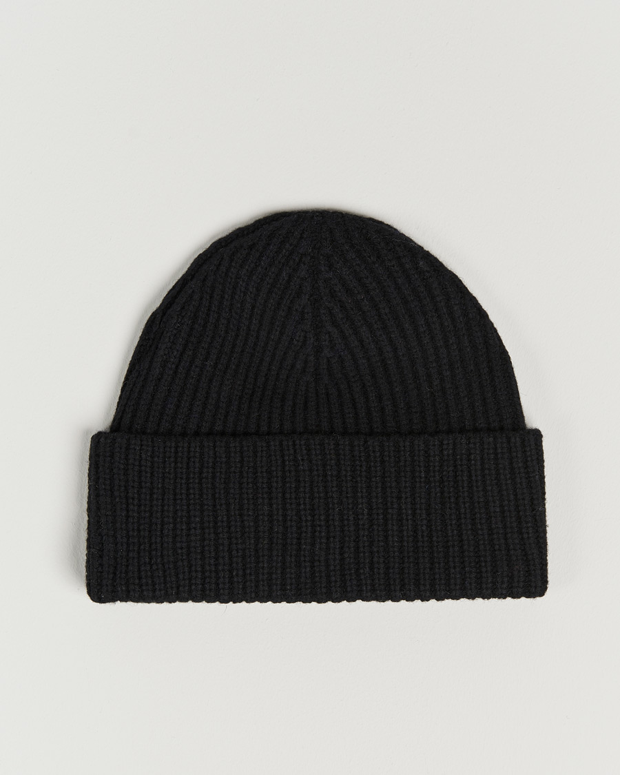 Herren | Axel Arigato Varsity Beanie Black | Axel Arigato | Varsity Beanie Black