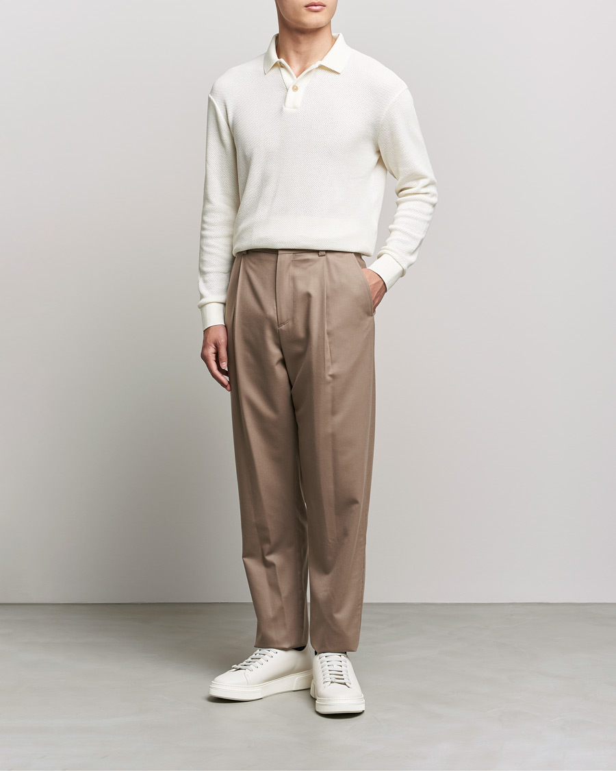 Herren | Hosen | Giorgio Armani | Tapered Pleated Flannel Trousers Beige