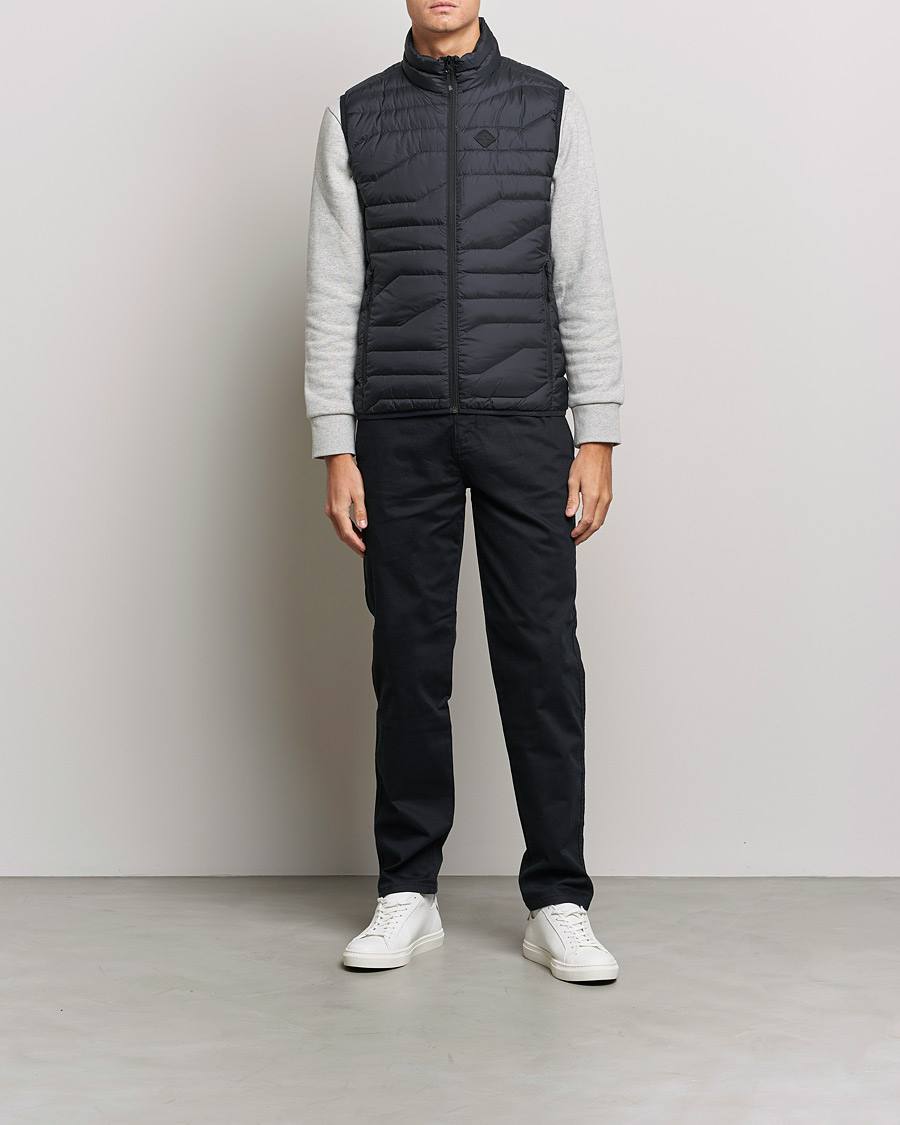 Herren | Jacken | J.Lindeberg | Cliff Light Down Vest Black