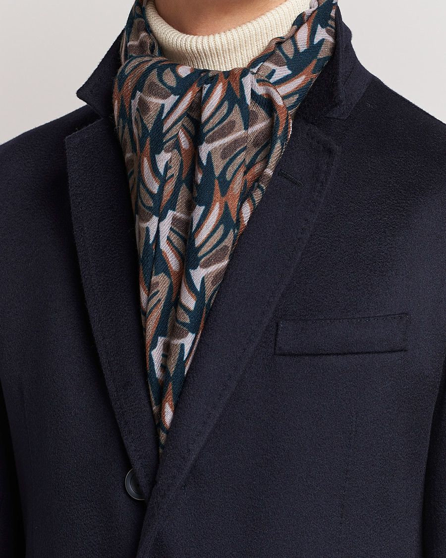 Herren | Kiton Printed Cashmere Blend Scarf Navy/Beige | Kiton | Printed Cashmere Blend Scarf Navy/Beige