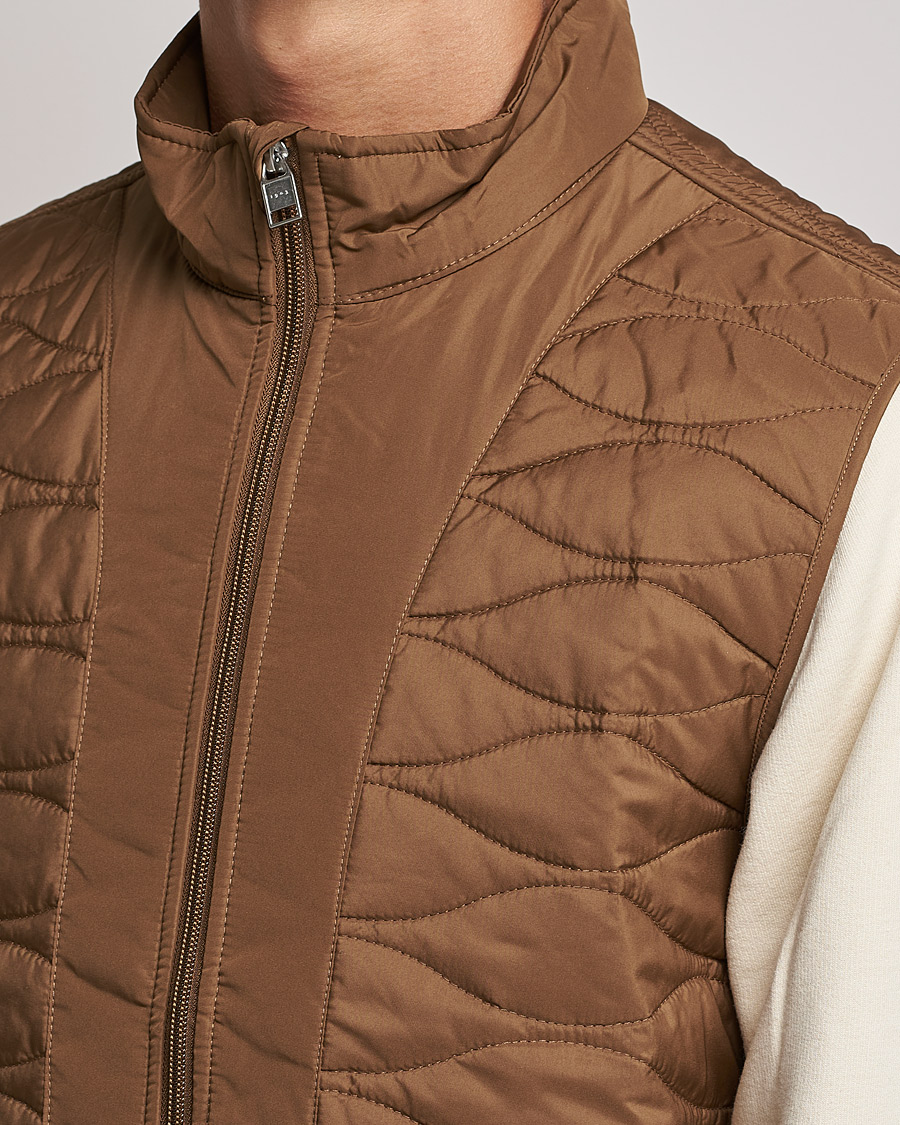 Herren | Jacken | Tiger of Sweden | Vennier Vest Old Brass