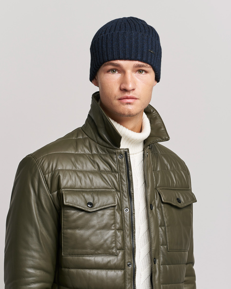 Herren | Lino Cable Knitted Beanie Dark Blue | BOSS BLACK | Lino Cable Knitted Beanie Dark Blue