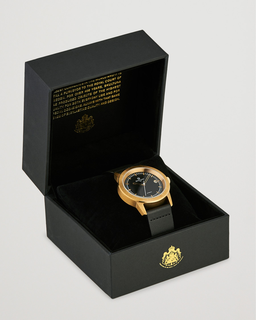 Herren | Skultuna 37mm Automatic Brass Black Dail | Skultuna | 37mm Automatic Brass Black Dail