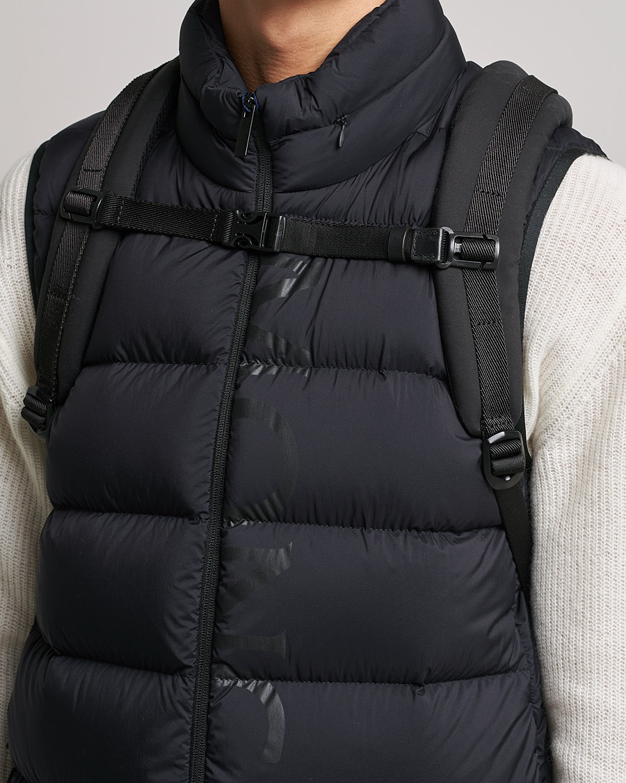 Herren | Moncler Cut Backpack Black | Moncler | Cut Backpack Black