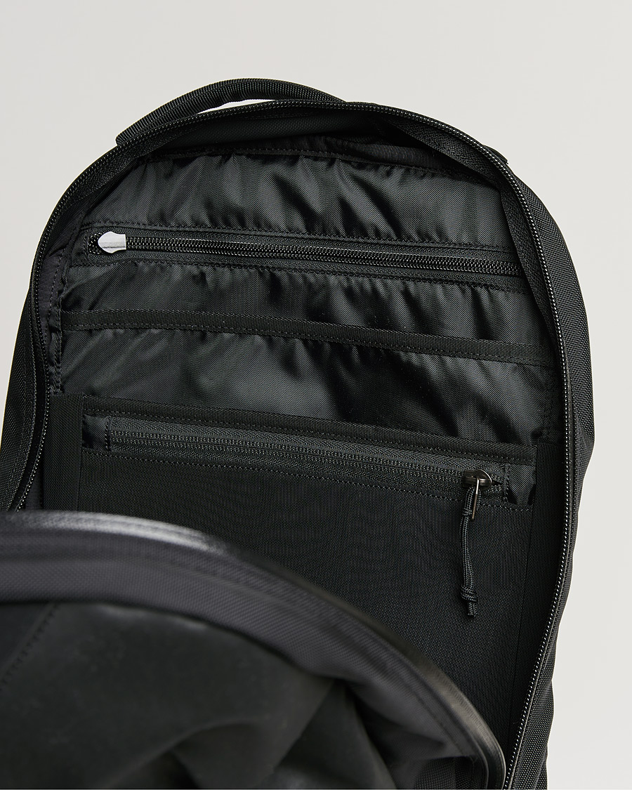 Herren | Arc'teryx Arro 22L Backpack Black | Arc'teryx | Arro 22L Backpack Black